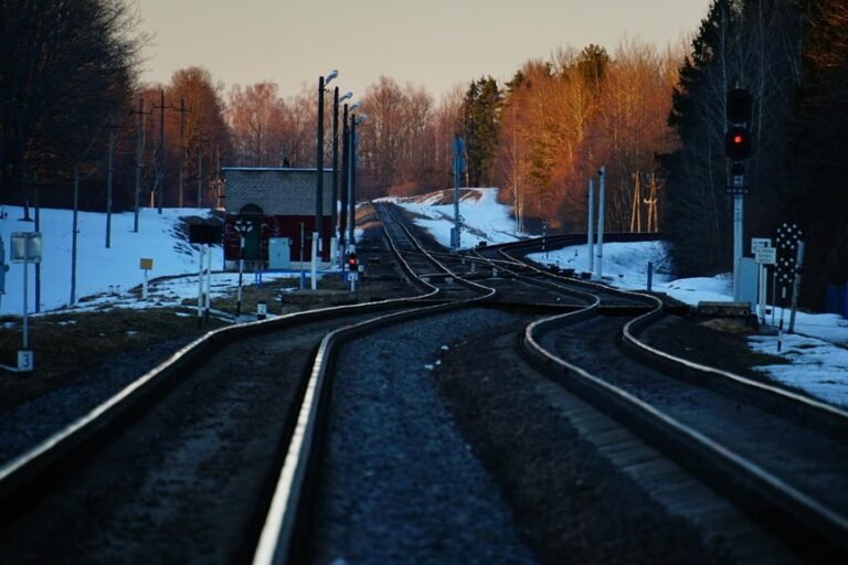 track dial signals easily